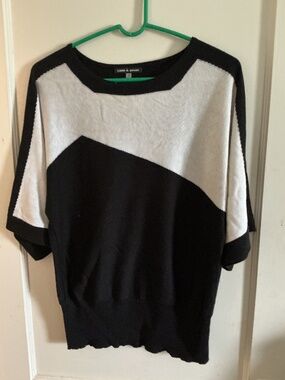 Women’s sweater